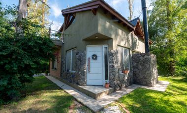 Casa en venta 3 dorm. Campo Timbó barrio cerrado