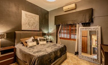 Casa 3 amb + Deptos + Local - V. Madero - PERMUTA