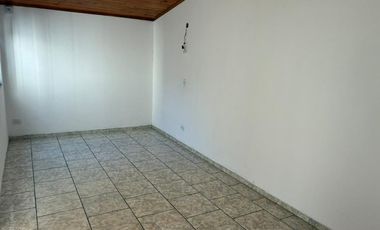 Departamento Tipo Casa en alquiler en Villa Dominico