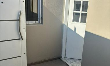 Departamento Tipo Casa en alquiler en Villa Dominico