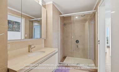 Departamento 5 ambientes 190,47 m² en venta con cochera en Banfield