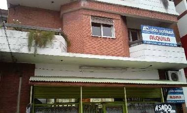 Departamento Tipo Casa en alquiler en Lanus Este