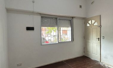 Casa PH en alquiler en Victoria