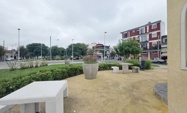 PH AV ROCA, DOS AMBIENTES CON TERRAZA. AVELLANEDA