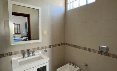 Casa Amplia y de Categoría en Venta en Guadalupe