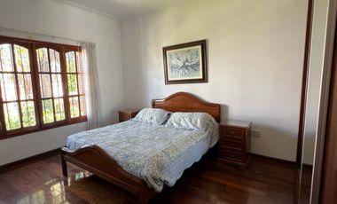 Casa Amplia y de Categoría en Venta en Guadalupe