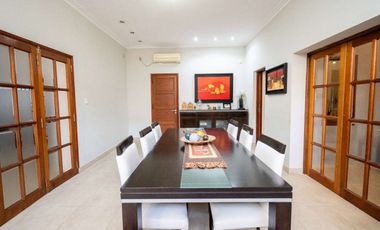 Casa Amplia y de Categoría en Venta en Guadalupe