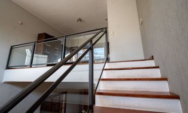 Casa Amplia y de Categoría en Venta en Guadalupe