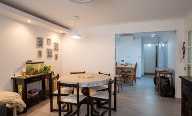 CASA DE 3 DORM. QUINCHO Y COCHERA EN VENTA