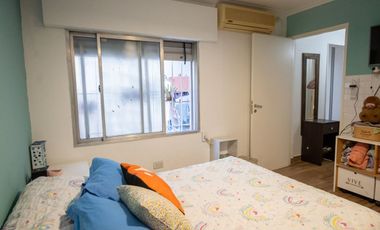 CASA DE 3 DORM. QUINCHO Y COCHERA EN VENTA
