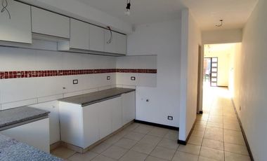 VENTA DÚPLEX 3 AMB - GARAJE - PATIO - HURLINGHAM
