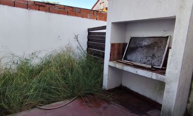 VENTA DÚPLEX 3 AMB - GARAJE - PATIO - HURLINGHAM