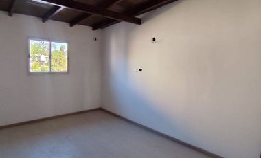 VENTA DÚPLEX 3 AMB - GARAJE - PATIO - HURLINGHAM
