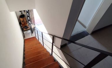 VENTA DÚPLEX 3 AMB - GARAJE - PATIO - HURLINGHAM
