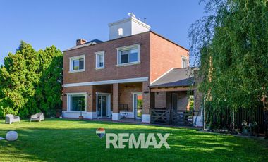 CASA EN VENTA CAÑUELAS 5 AMBIENTES APTA CREDITO