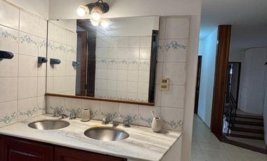 VENTA CASA CIUDAD DE MZA IDEAL VIVIENDA O COMERCIO