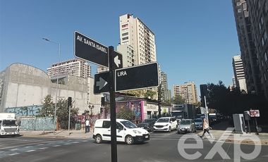 Estacionamiento en Venta en Argomedo Esquina Lira
