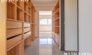 Casa con 3 dormitorios en venta  en Los Sauces - Nordelta
