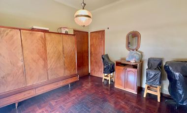 Casa para dos familias en Morón Sur