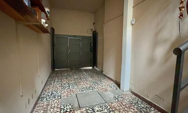 Casa para dos familias en Morón Sur