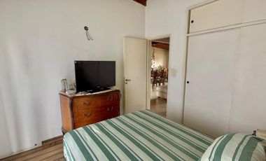 Casa para dos familias en Morón Sur