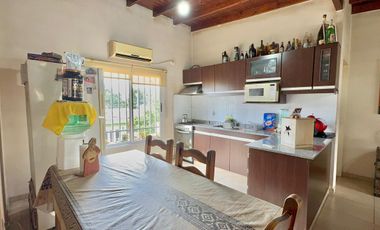 Casa para dos familias en Morón Sur