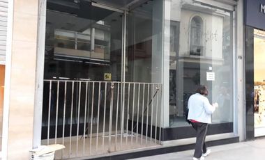 Local 270 m2 en alquiler - Microcentro