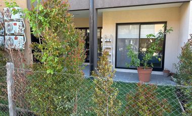 Departamento en venta 3 ambientes con jardin - Cañada village III