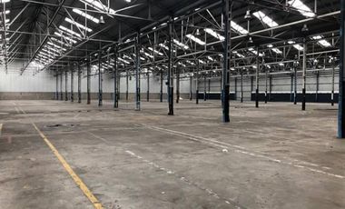 Deposito 10000 m2 - Hurlingham - Parque industrial