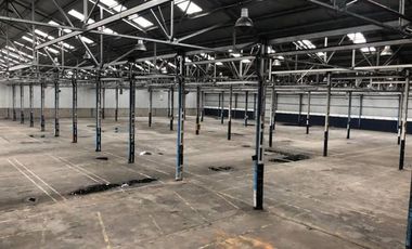 Deposito 10000 m2 - Hurlingham - Parque industrial