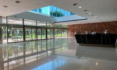 Oficina en Olivos Centro Empresarial Urbana