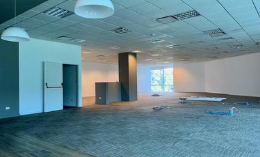 Oficina en Olivos Centro Empresarial Urbana