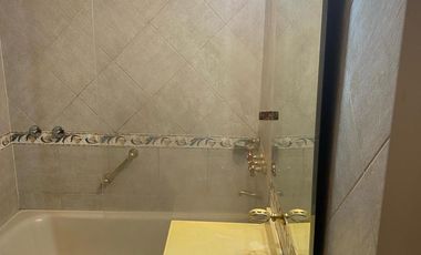 Casa en  Lomas de Zamora, duplex,  2 dormitorios, fondo libre