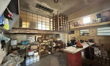 CASA CON GALPON