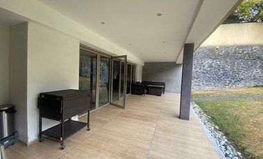 Venta casa en Jardines del Pedregal en calle cerrrada