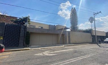 Venta casa en Jardines del Pedregal en calle cerrrada