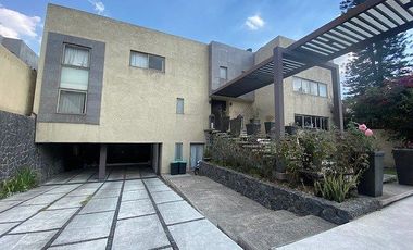 Venta casa en Jardines del Pedregal en calle cerrrada