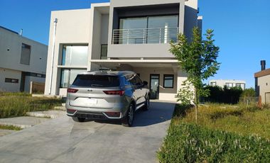 Casa en Villalobos A ESTRENAR