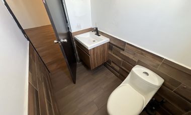 LOCALES COMERCIALES EN RENTA EN JESUS DEL MONTE INTERLOMAS