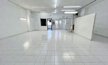 LOCALES COMERCIALES EN RENTA EN JESUS DEL MONTE INTERLOMAS