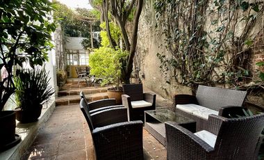 CASA EN VENTA O RENTA EN BOSQUES DE LAS LOMAS