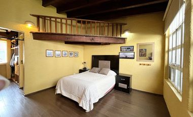 CASA EN VENTA O RENTA EN BOSQUES DE LAS LOMAS