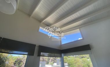 Complejo en venta de dos PH frente a la playa de 3 ambientes cada uno en Nueva Atlantis