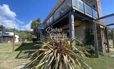 Complejo en venta de dos PH frente a la playa de 3 ambientes cada uno en Nueva Atlantis