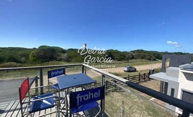 Complejo en venta de dos PH frente a la playa de 3 ambientes cada uno en Nueva Atlantis