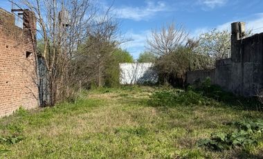 No puedes dejar pasar este increíble terreno de 436 m², estratégicamente ubicado!