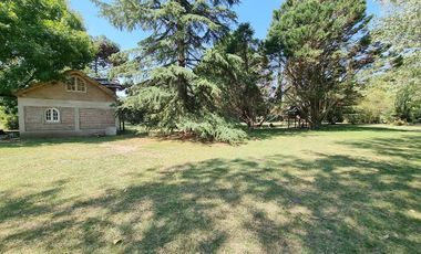 Venta - Lote con mejoras - Barrio Los Pinos - Exaltación de la Cruz