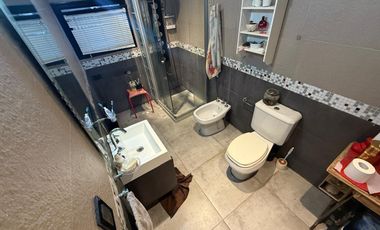 Casa en Venta 4 Dormitorios con Pileta en Villa del Plata, Punta Lara - Lote en Esquina