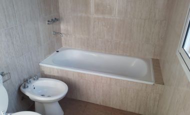 Hermoso Duplex 4 Ambientes en Ezpeleta Oeste - Aires de Quilmes