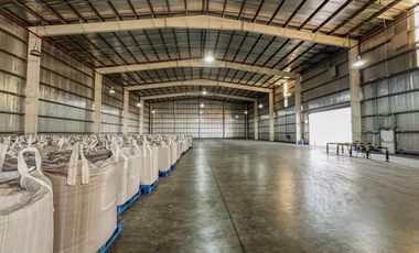Alquiler - Depósito - Parque Industrial del Oeste - 2 Naves de 3.300m2